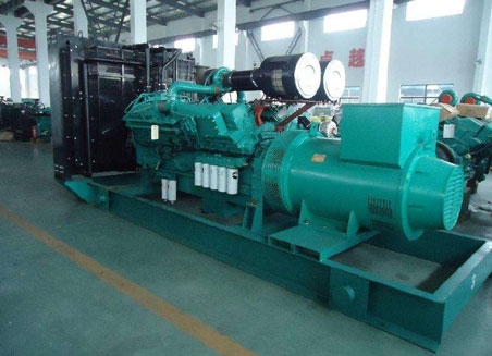 昭阳800kw康明斯柴油发电机组图片 昭阳800kw康明斯柴油发电机组图片